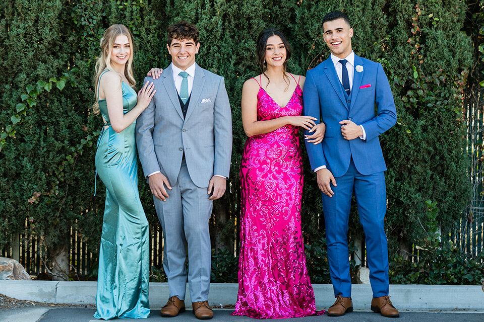 matching prom couples gold